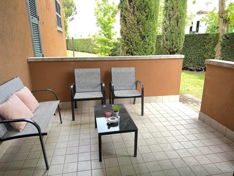 Patio, Day, Garden, View (from property/room), Balcony/Terrace, Garden view