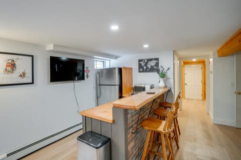 5 Mi to Mt Snow Secluded Family Home with Game Area House in Dover