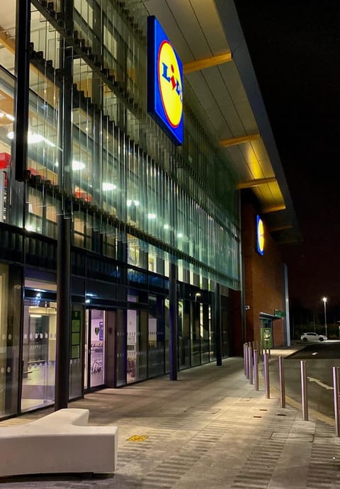 Quiet Double Ensuite in Prestige Location Bed and Breakfast in Dublin