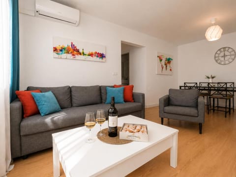 Lounge or bar