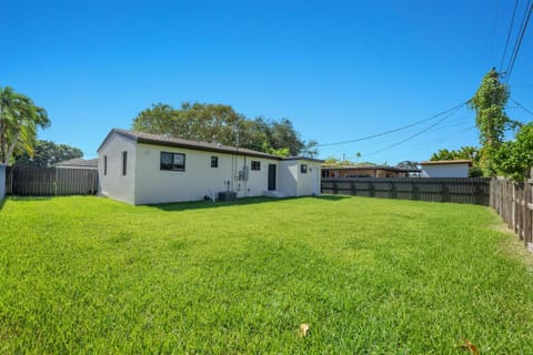 NEW house in Miami Casa Calle 19 Apartment in Coral Gables