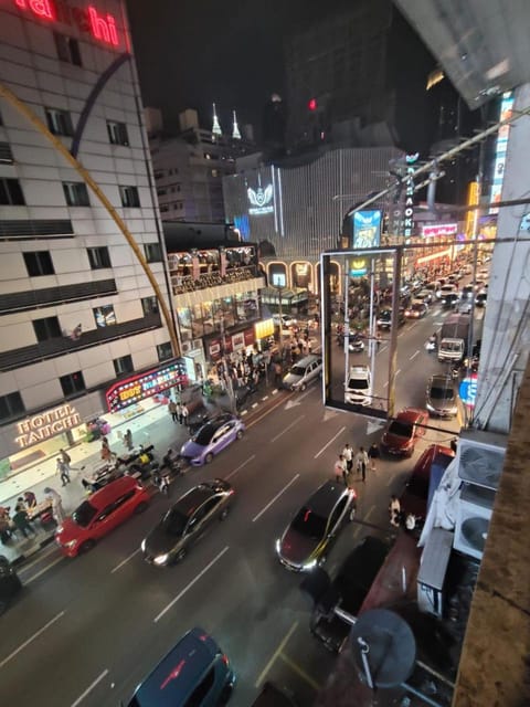 Property building, Night, People, Neighbourhood, Bird's eye view, Evening entertainment, City view