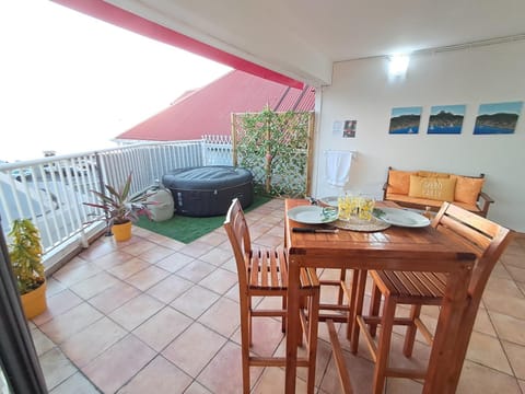 Hot Tub, Balcony/Terrace, Balcony/Terrace