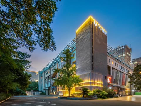 Property building, Night