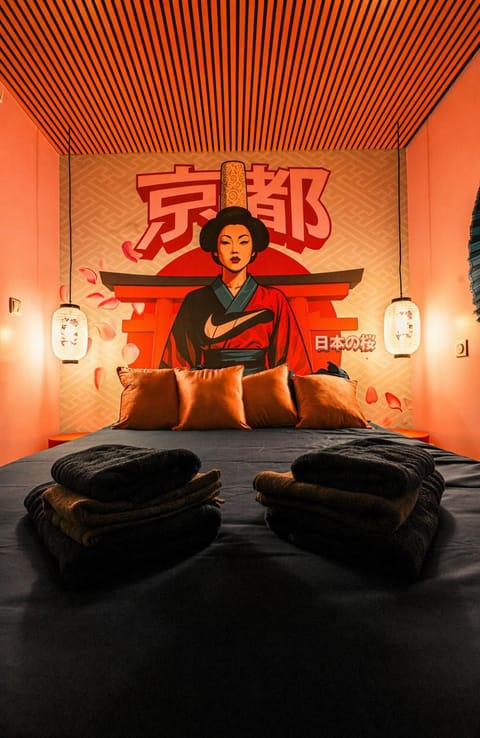 Bed, Bedroom