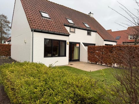 Colibri 9 Apartment in Koksijde