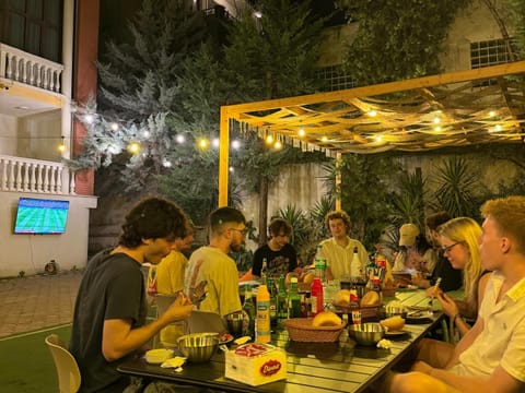 People, Dinner, Drinks