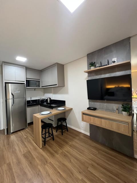 TV and multimedia, Dining area, stove