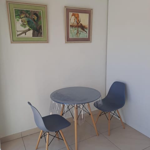 Peaceful one bedroom guesthouse in Rondebosch Bed and Breakfast in Cape Town