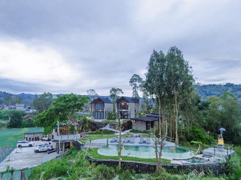 Garden, Garden view, Mountain view