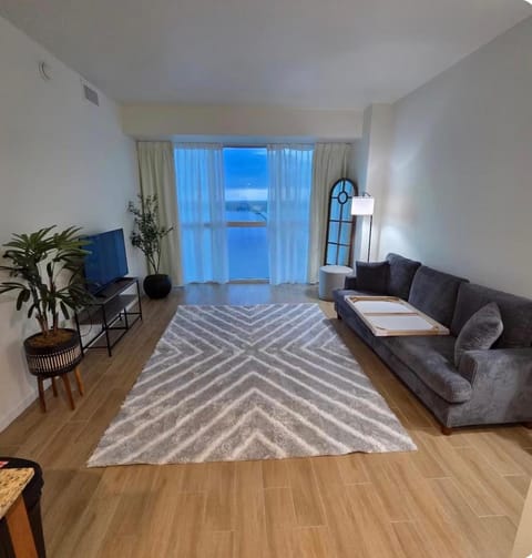 Suite Vida Apartment in Fort Myers