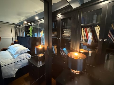 Studio 369 Apartment in Huddersfield