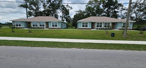 Stylish 2BR in Ocala Near WEC & FAST Apartment in Ocala