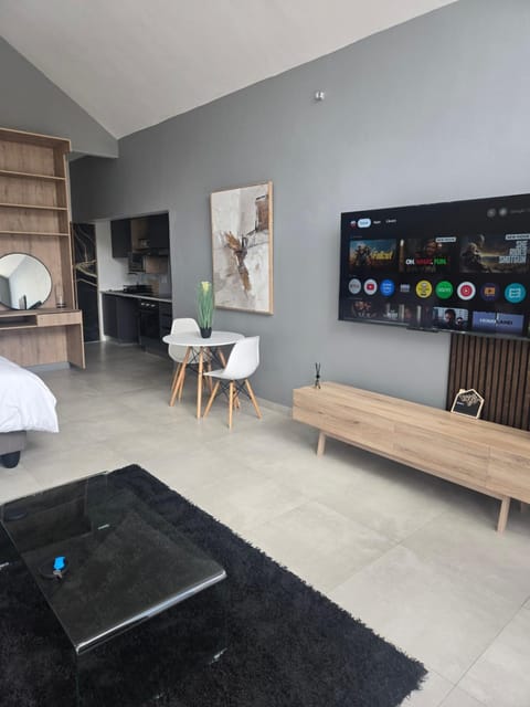 TV and multimedia, Seating area