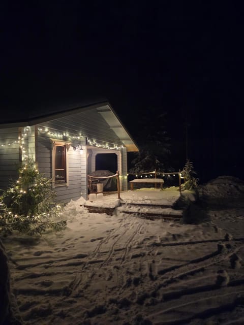 Söpö mökki luonnon rauhassa House in Rovaniemi