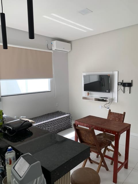 TV and multimedia, Living room, Dining area, air conditioner