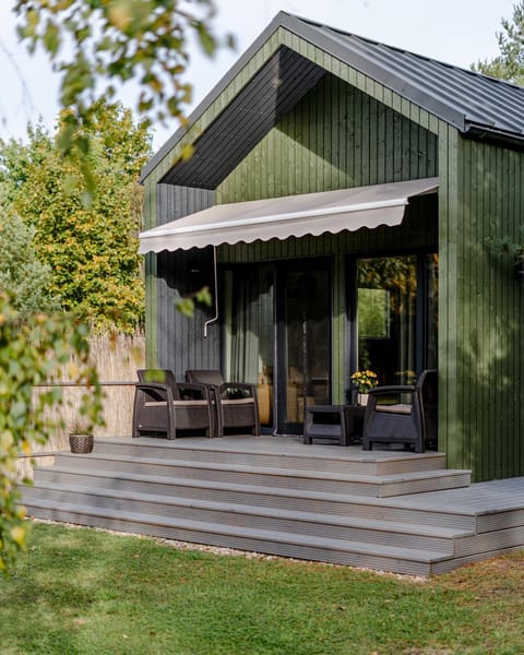 Property building, Patio