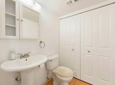 2 Bedroom 1 Bath Condo House in Fort Myers