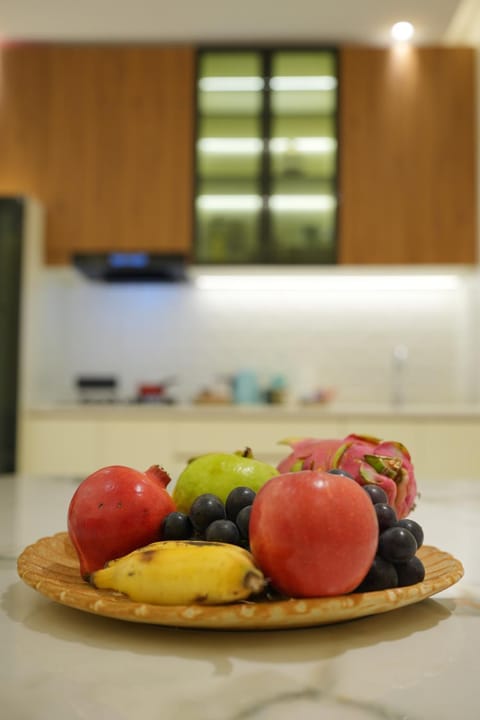 Kitchen or kitchenette, Food and drinks