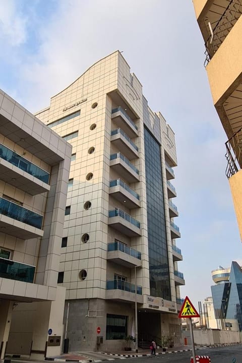 BurJuman Prime Sharing Hostel 2 Apartment in Dubai