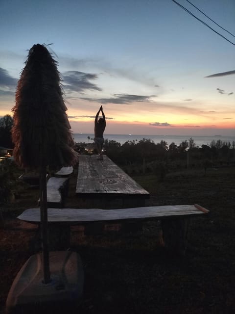 Shah Hill Hut Bed and Breakfast in Sala Dan