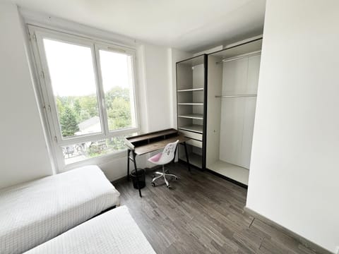 Charmante Maison partagée à 5 min d'Orly et 15 min de Paris Vacation rental in Île-de-France