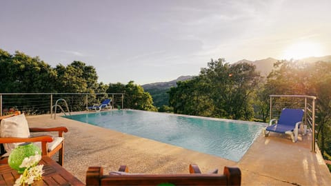 Mountain view, Swimming pool, sunbed