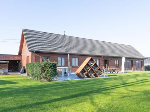Property building, Summer