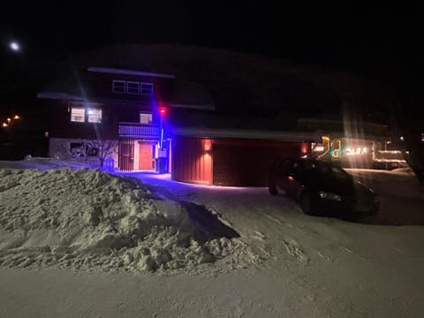 Romslig leilighet i Tomasjord Apartment in Tromso