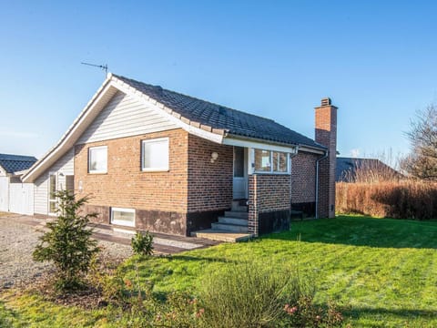 Property building, View (from property/room)