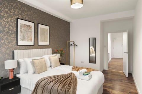 1Bed Gem Central Bletchley Perfect for Contractors Apartment in Aylesbury Vale