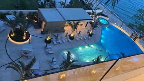 Pool view, Swimming pool