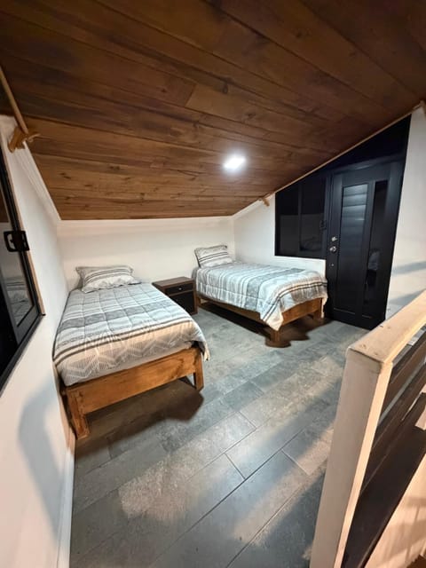 Cabañas lindo amanecer Campground/ 
RV Resort in Hidalgo, Mexico