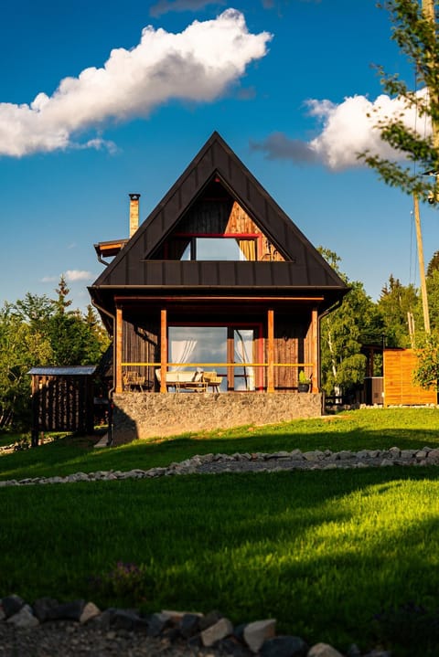 Property building, Natural landscape, Garden, Garden view