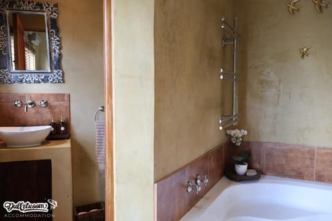 Bathroom, Bath