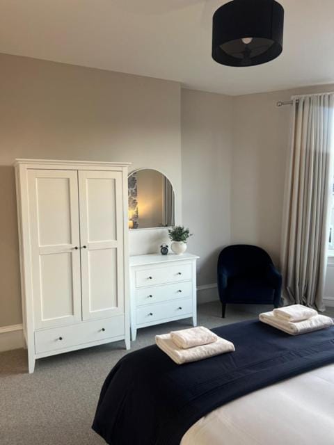 4 ABBOTSFORD , KELSO Town Centre House in England