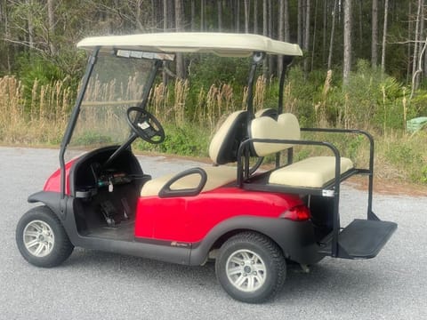 Reverie Riviera House in Sunnyside