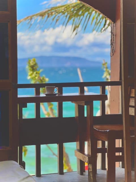 Patio, Natural landscape, View (from property/room), Balcony/Terrace, Dining area, Mountain view, Sea view