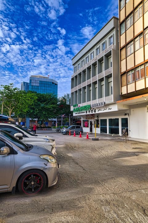 Property building, Day, Location, Parking