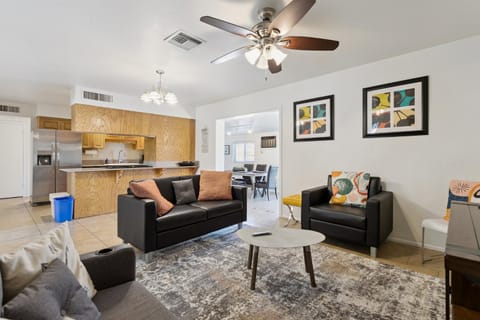 Comfortable 3BR Home in the Heart of Tempe House in Tempe