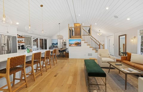 Loma House House in Sawyer