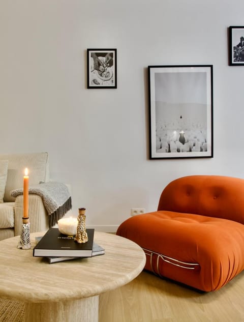 Hip apartment between South & Historic Antwerp Apartment in Antwerp