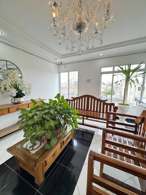 Seating area, Entertainment