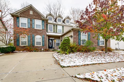 2 Mi to Arts and Design District Retreat with Yard House in Carmel