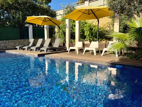Day, Garden, Garden view, Pool view, Swimming pool, sunbed