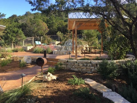 Kickin Back House in Concan