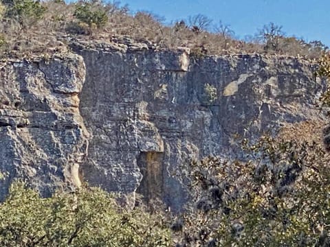 On the Rocks! House in Concan