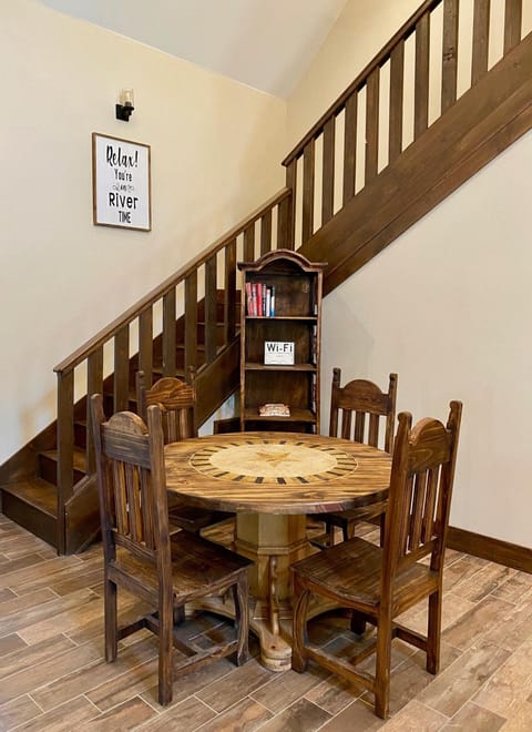 Heartrock House in Concan