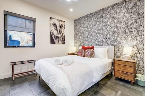 Redstone Terrace Scenic Mountain View Retreat Apartment in Manitou Springs