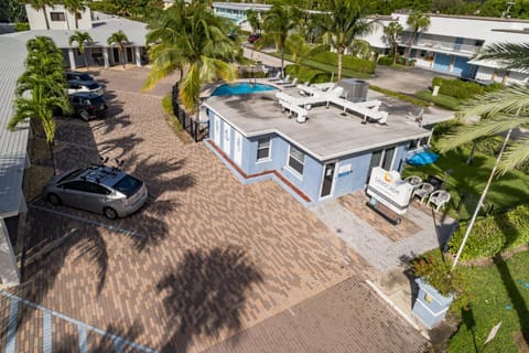 Comfortable beach front apartment in Singer Island Apartment in Riviera Beach